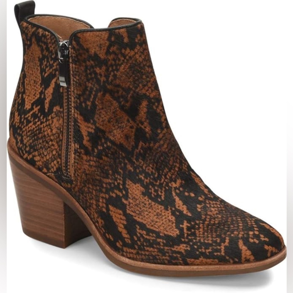 NEW Sofft Canelli Ankle Boots